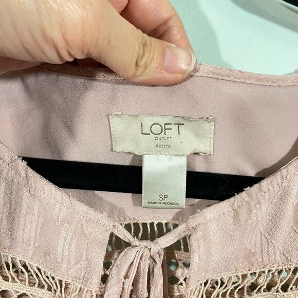 LOFT Women's Dusty Pink Textured Long Sleeve Boho Mini Dress Size SP - Picture 7 of 9